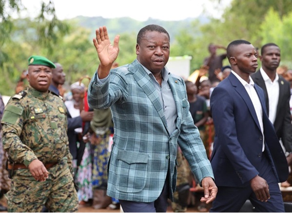 Évala 2026 : Faure Gnassingbé assiste aux finales de Pya et de Yaka, au cœur des traditions kabyè