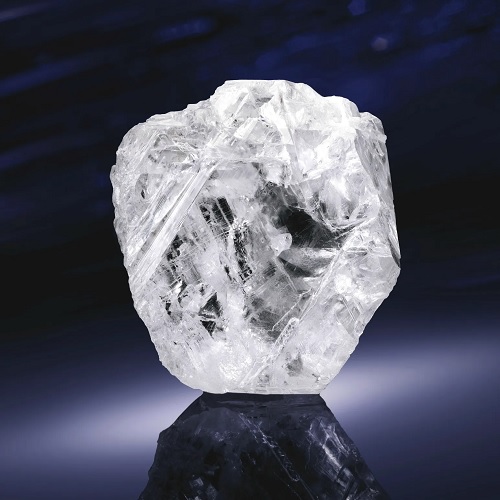 Botswana : le diamant Motswedi de 2 488 carats trouve enfin preneur