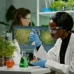 Recherche scientifique : le Togo en voie d&rsquo;adhérer au Centre international pour le génie génétique et la biotechnologie