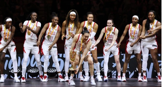 Mondial féminin de basket : les États-Unis sacrés pour la cinquième fois consécutive
