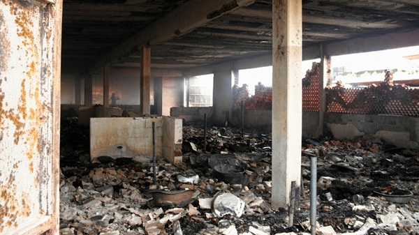 Togo : après l’incendie du marché d’Anié, l’État déploie un plan de soutien aux commerçants